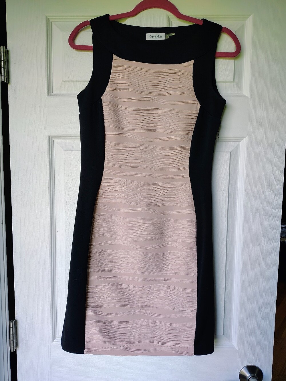 Calvin Klein Black & Blush Pink Textured Panel Colorblock Sheath Dress Size 4